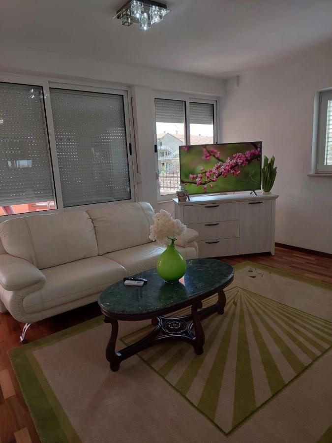 Apartment Andric 2 Требинє Екстер'єр фото