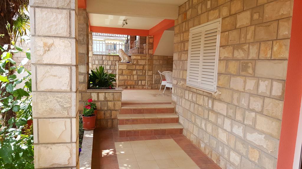 Apartment Andric 2 Требинє Екстер'єр фото