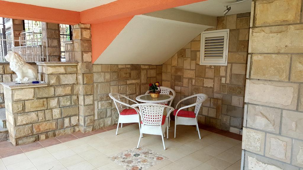 Apartment Andric 2 Требинє Екстер'єр фото