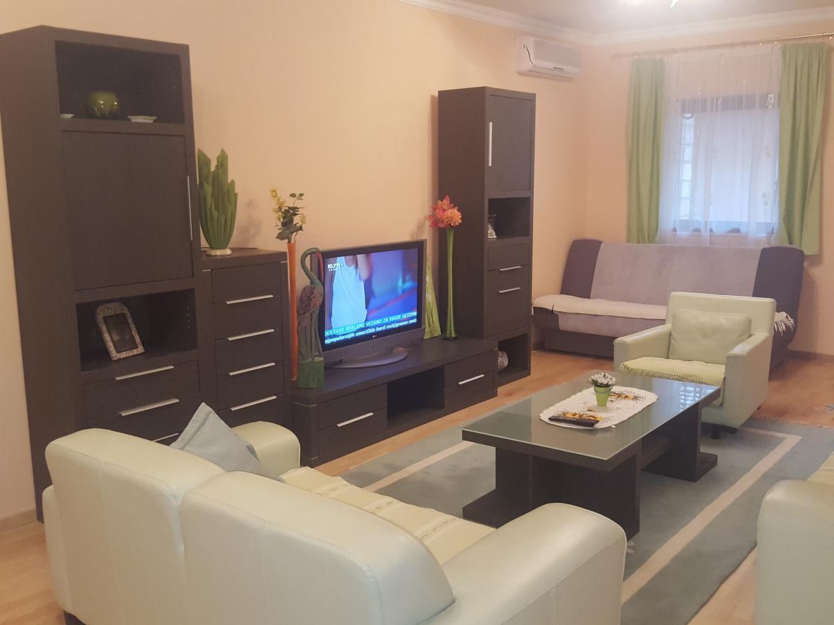 Apartment Andric 2 Требинє Екстер'єр фото