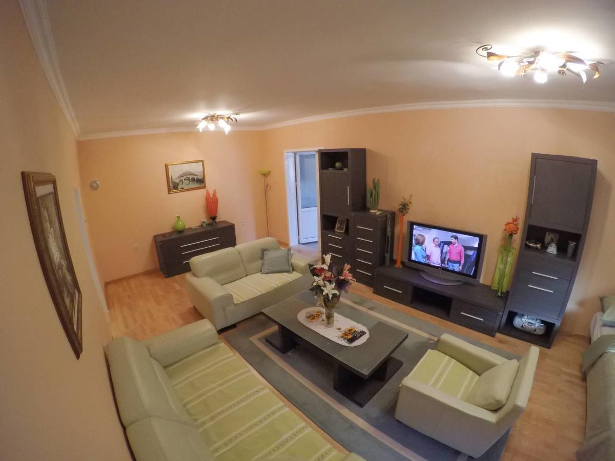 Apartment Andric 2 Требинє Екстер'єр фото
